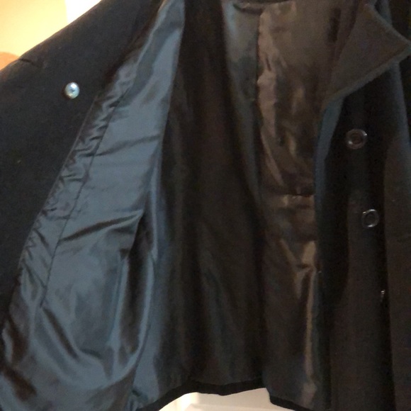 Woman’s wool hooded pea coat - Picture 5 of 7